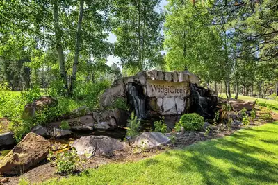 Image de *New* Widgi Creek Retreat | Walk to Golf