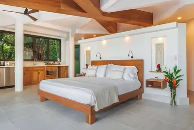 Image de Tulemar - Ylang Ylang Oasis - ocean front luxury villa