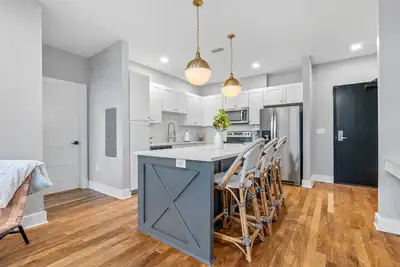 Image de Exclusive Apartment over Target - Downtown Auburn Unit 207