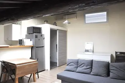 Image de Cocon d'amour douillet proche du Vieux-Port