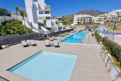 Image de Modern, Confortable 2 Beds Apartment. Pool, gym and spa