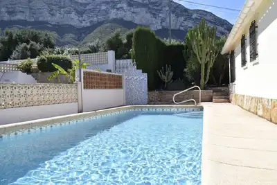 Image de Anacasa Villa con piscina Montgo Denia Ch3215