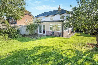 Image de 3 chambres à coucher à Hayling Island