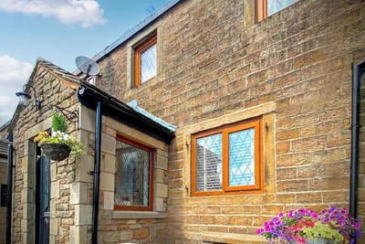Image de Weavers Cottage provides the perfect getaway for couples, friends and family.