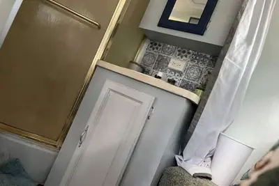 Image de Great Location! 1 bedroom camper with amenities