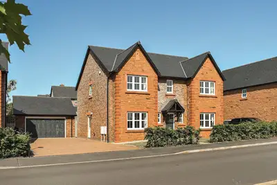 Image de 5 bedroom accommodation in Penrith