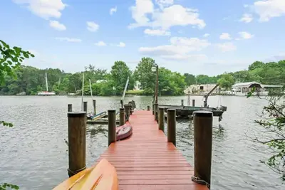 Image de Blue Heron Retreat on the Water
