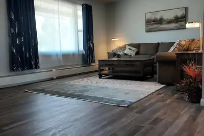 Image de Catch and Release Retreat - Enjoy a cozy stay w/our Ergo beds in each room.