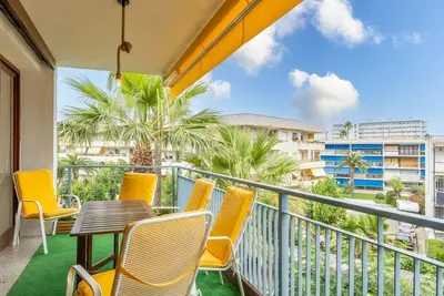 Reus Méditerranée, piscine, parking et plage