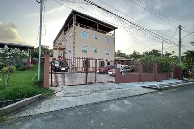 Image de Cozy and Spacious Apartment in Lambeau, Tobago