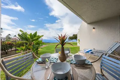 Image de Np A23 Relaxing OceanFront Condo w Ocean Views
