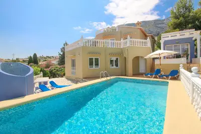 Image de Villa avec vue panoramique todo incluido à Denia pour 8 personnes