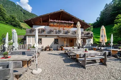 Image de Appartement \"Engethalerhof\" avec vue sur les montagnes, balcon et Wi-Fi