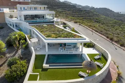 Image de Villa \"Exclusive One\" avec piscine privée, Wi-Fi et climatisation