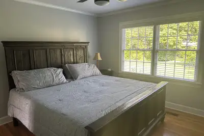 Image de Downtown Clayton Spacious 4 Bedroom Retreat