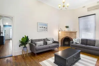 Image de Charming! 3 Bed Garden by Beach