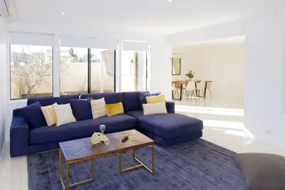 Image de Spacious, Sunlit & Recently Renovated Family Home - 4bd & Hotel Quality Bedding