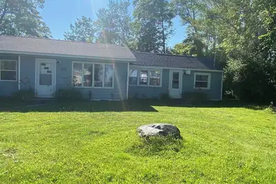 Image de Pet friendly Sandy Beach Access Oasis.