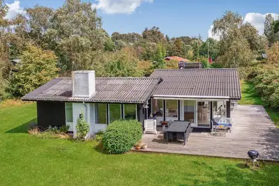 Image de Maison confortable de 3 chambres à.