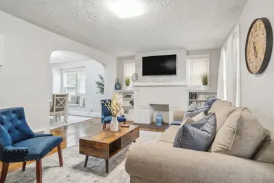 Image de Cozy & Contemporary Pearl, located in the heart of Old Brooklyn.