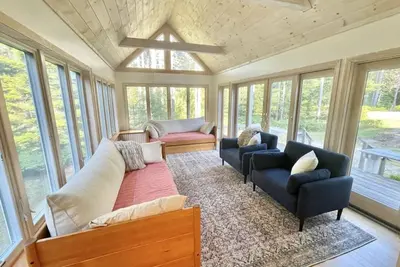 Image de Quiet Family & Pet Friendly Home! [Owls Nest]