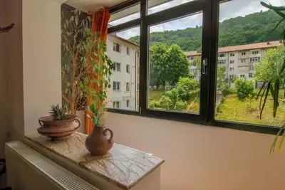 Image de Modest and Authentic Roumanian Middle Class Apartment