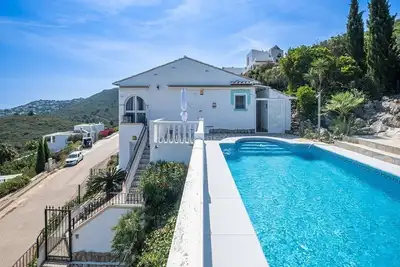 Image de Casa Rafol for 6 people (4 adults + 2 children) with private pool - sea view
