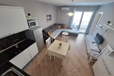 Image de Brand new apartments in front of the beach!
