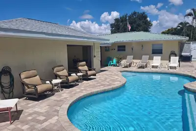 Image de 4 bedroom pool home close to Gulf of Mexico white sand beaches