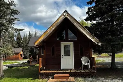 Image de Alaska Cozy Cabin #8, Half A Mile 2 River!