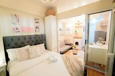 Image de Modern City Flat Near Business Centers & Malls