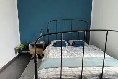 Image de Große Komfortable Ferienwohnung - 12 min zur Messe Oder Flughafen