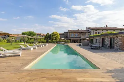 Luxurious Villa Mocasina with 25 m Pool on 5000 sqm - pet friendly
