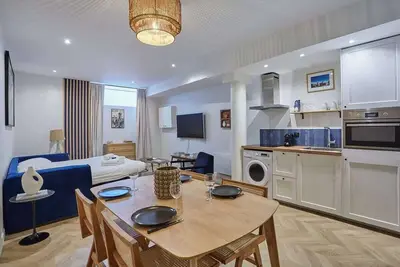 Image de Charmant et Modene Appartement Centre de Paris