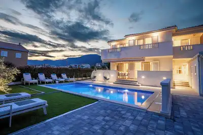 Luxury Villa Bachin - Family Villa