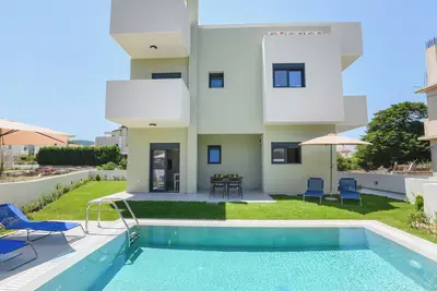 Image de Green Villa Rhodes, Relax by the Pool