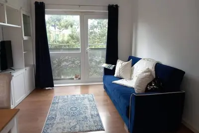 Image de Spectre - Contractors Relocators Longstay Discount