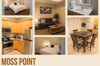 Image de Peaceful 3br 2ba Home / 4 TVs / Full Kitchen / W&D