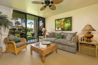 Image de Serene Ground-Floor Kamaole Sands Condo – Garden Lanai, A/C, Walk to Beach