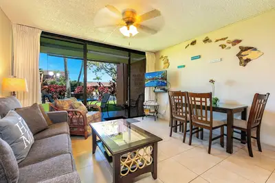 Image de Kuleana #305 1 Br Ocean Front ground floor condo in Kahana, Sleeps 4