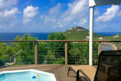 Image de Charming Moonsong Cottage One Bedroom in Chocolate Hole Offers Hot Tub & Views!
