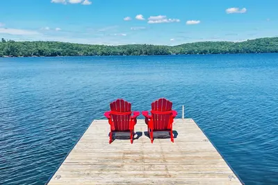 Image de Charming Lakefront Cottage on Twelve Mile Lake - Minden Hills