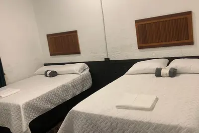 Image de double room with shared bathroom Rio Hostel Guatemala City zona 4