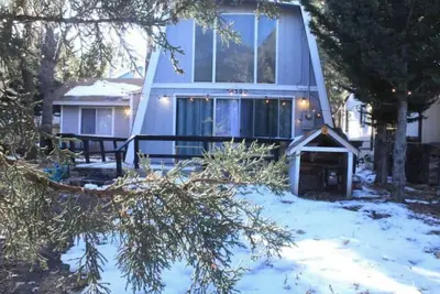 Image de Newly furnished Authentic cabin