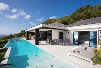 Image de Rose Dog 2br in Dévé by Personal Villas - A Modern Brand New Villa