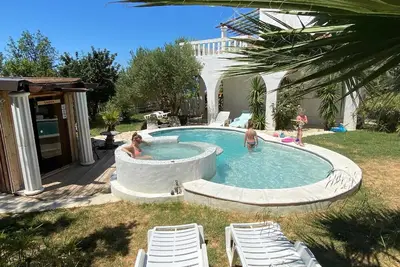 Image de Appartement de vacances Supetarska Draga pour 1 - 7 personnes avec 3 chambres à coucher - Maison de