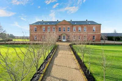 Image de Glentworth Hall by Group Retreats  - sleeps 33 guests  in 10 bedrooms