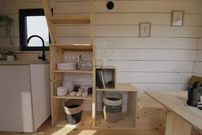 Image de Tiny house cosy dans la nature