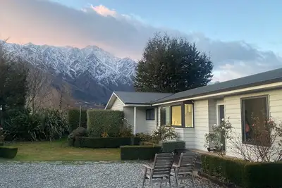 Image de Frankton Favourite - Queenstown Holiday Home