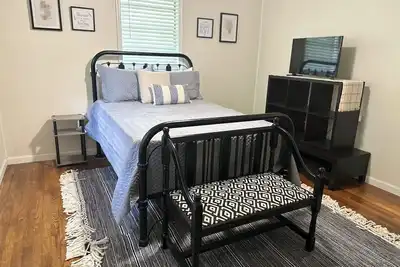 Image de Little House on the Lake